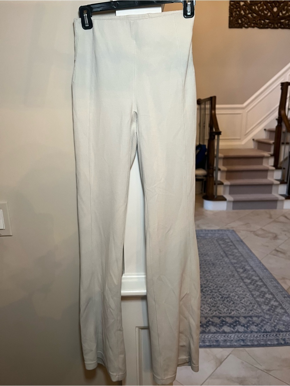 Lululemon Ribbed Softstreme Flared Pant Regular Bone Size 4